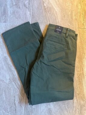 Everyday Chino Pant - Dark Green women’s Pants